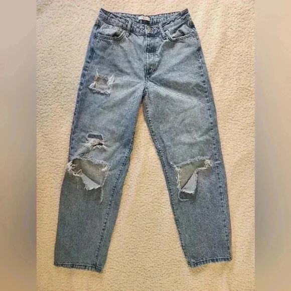 Forever 21 Distressed Blue Jeans - Picture 1 of 7
